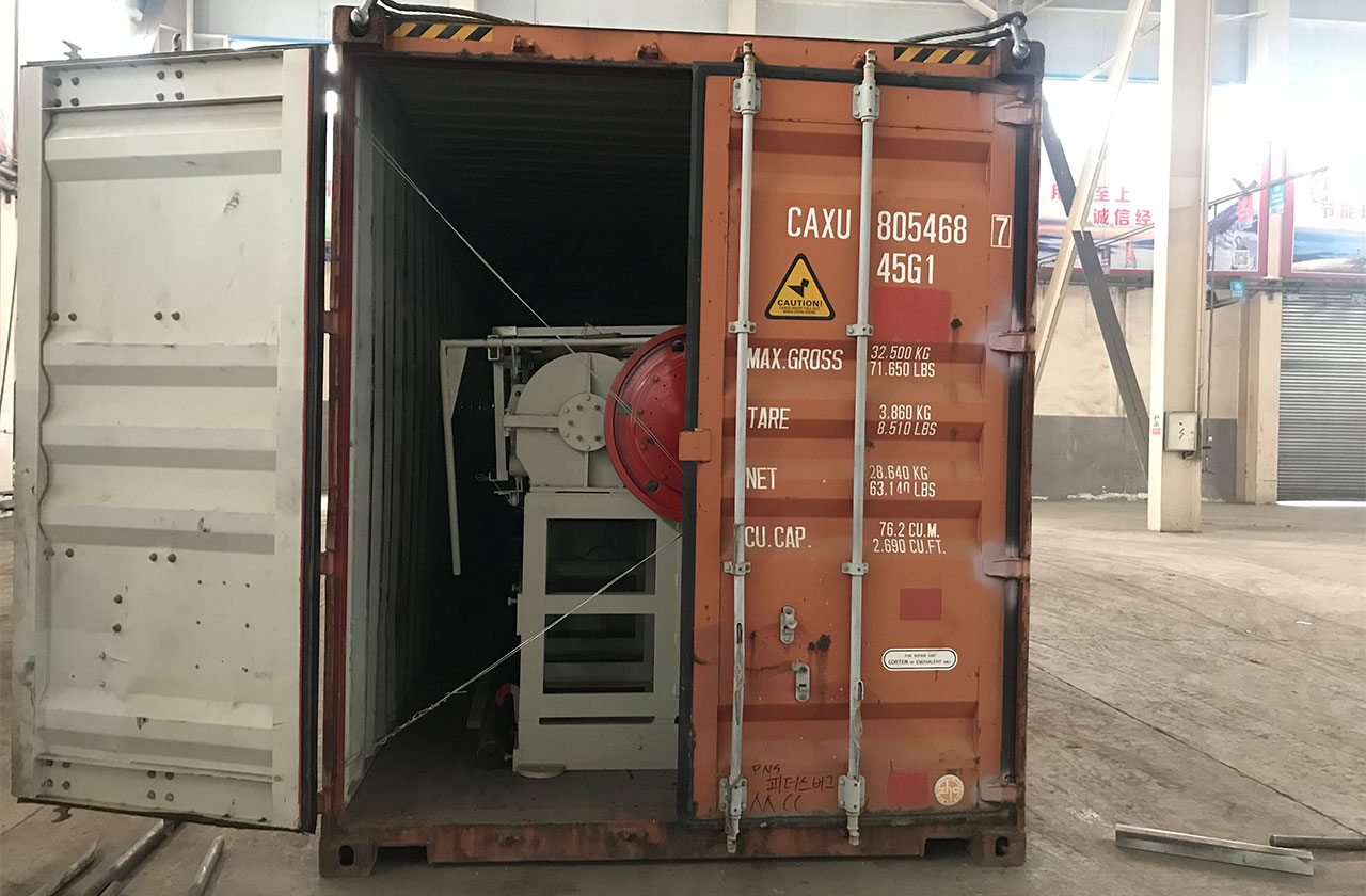 On May 12th,2018,shipping 1 set of brick machines to Uzbekistan