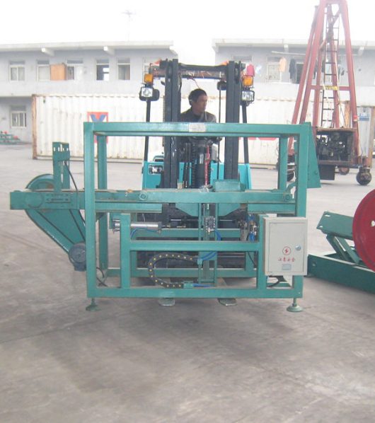 QT synchronization column cutting machine