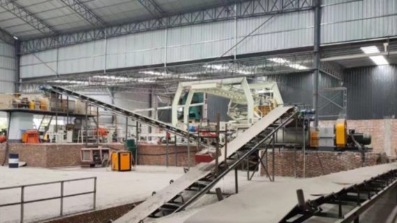 fabbrica di mattoni è per la produzione di mattoni da macchine per mattoni in porcellana