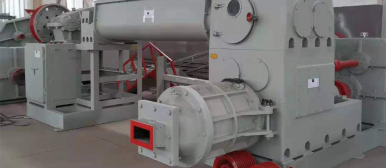 Máquina automática de fabricação de tijolos ocos de lama de solo vermelho na fábrica da China